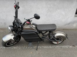 Esomoto Electrisch scooter 