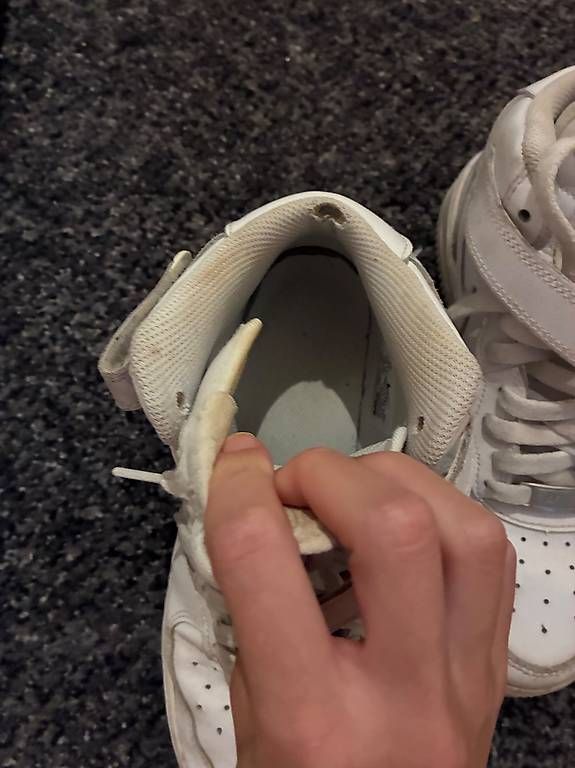 Chaussures hommes: White Nike Air Force High Top – D'occasion à Spreitenbach par sam_l5fj 2