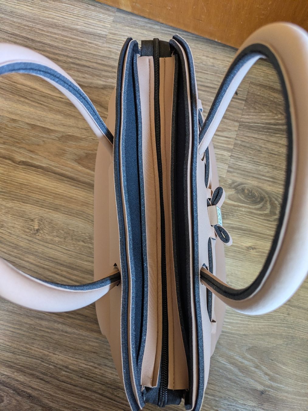 Borse da donna: Neopren Bag  – Usato da Wil / ZH venduto da Tomseymoor 3