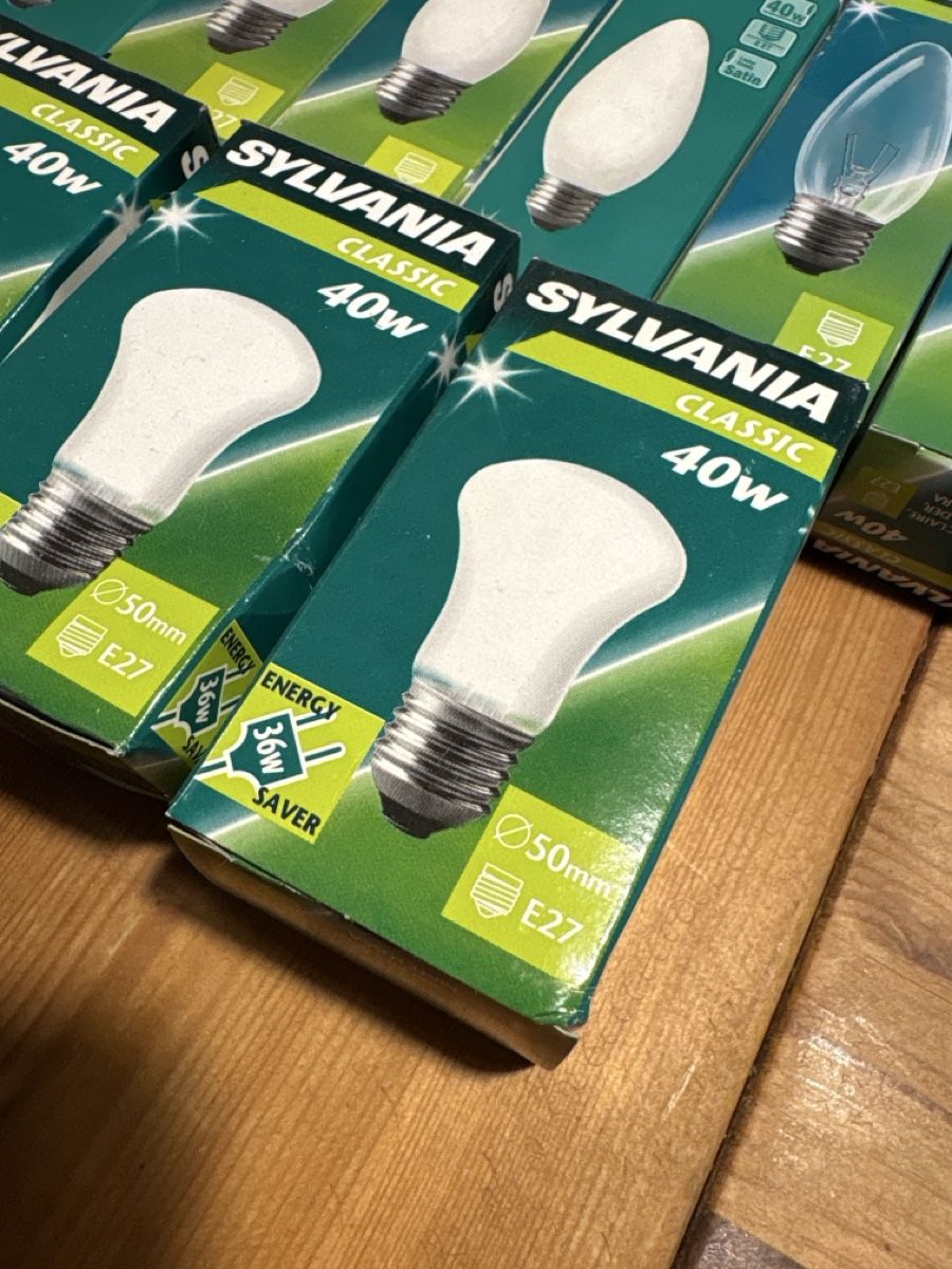 Lampade: Glühbirnen E27 40W 33 Stk – Nuovo e nell'imballaggio originale da Wittenbach venduto da kramerei.vanessa 1