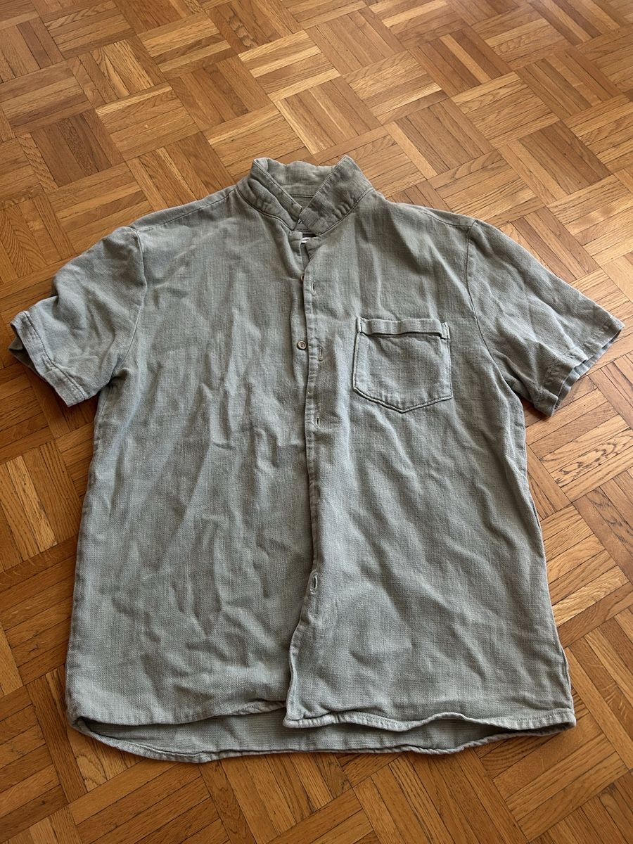 Zara Chemises: Chemise Zara manches courtes – D'occasion à Grand-Lancy par eli_x5k9