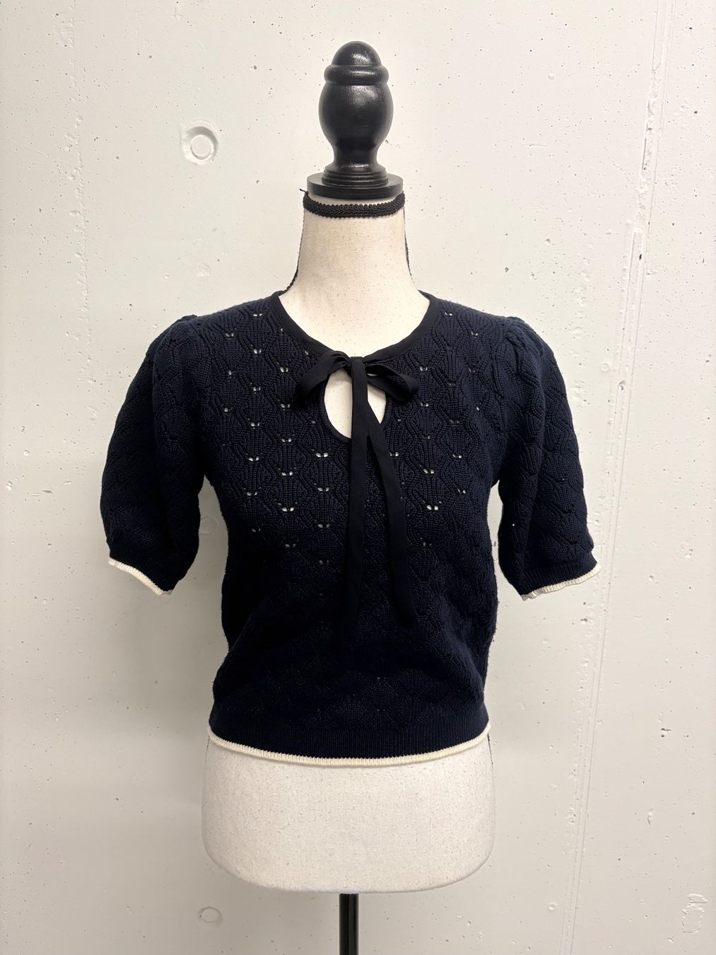 Twinset Maglioni & Felpe: Twinset Strickpullover Shirt blau Gr. S Kurzarm – Nuovo (secondo la descrizione) da Regensdorf venduto da secondchancefashion 1