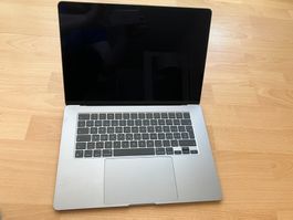 Apple MacBook Air M3 15" (16 GB RAM, 512GB, Space Grau)