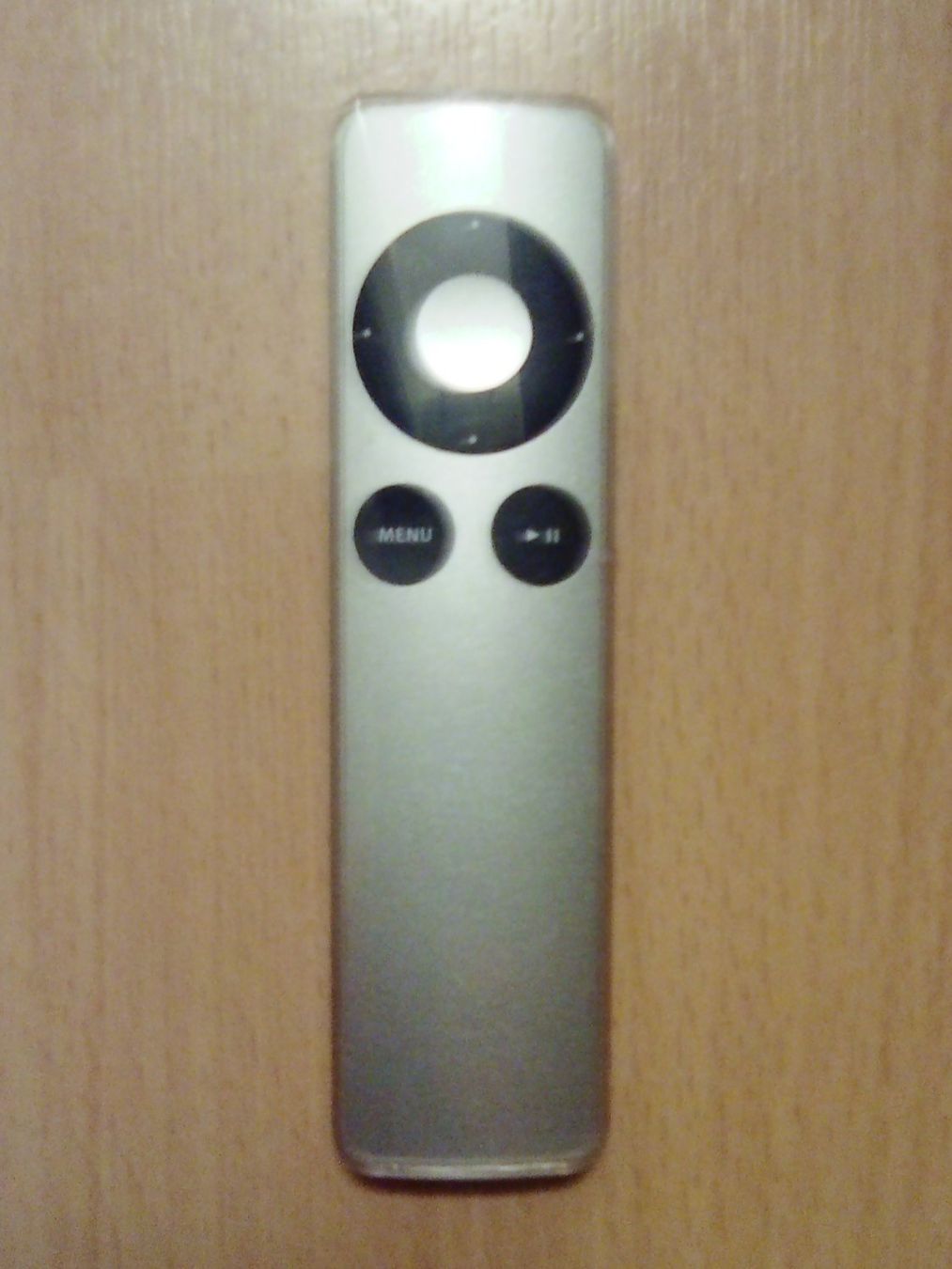 Apple Telecomandi: Apple Remote A1294 | MC377Z/A (NEU) – Nuovo e nell'imballaggio originale da Winterthur venduto da Colonica