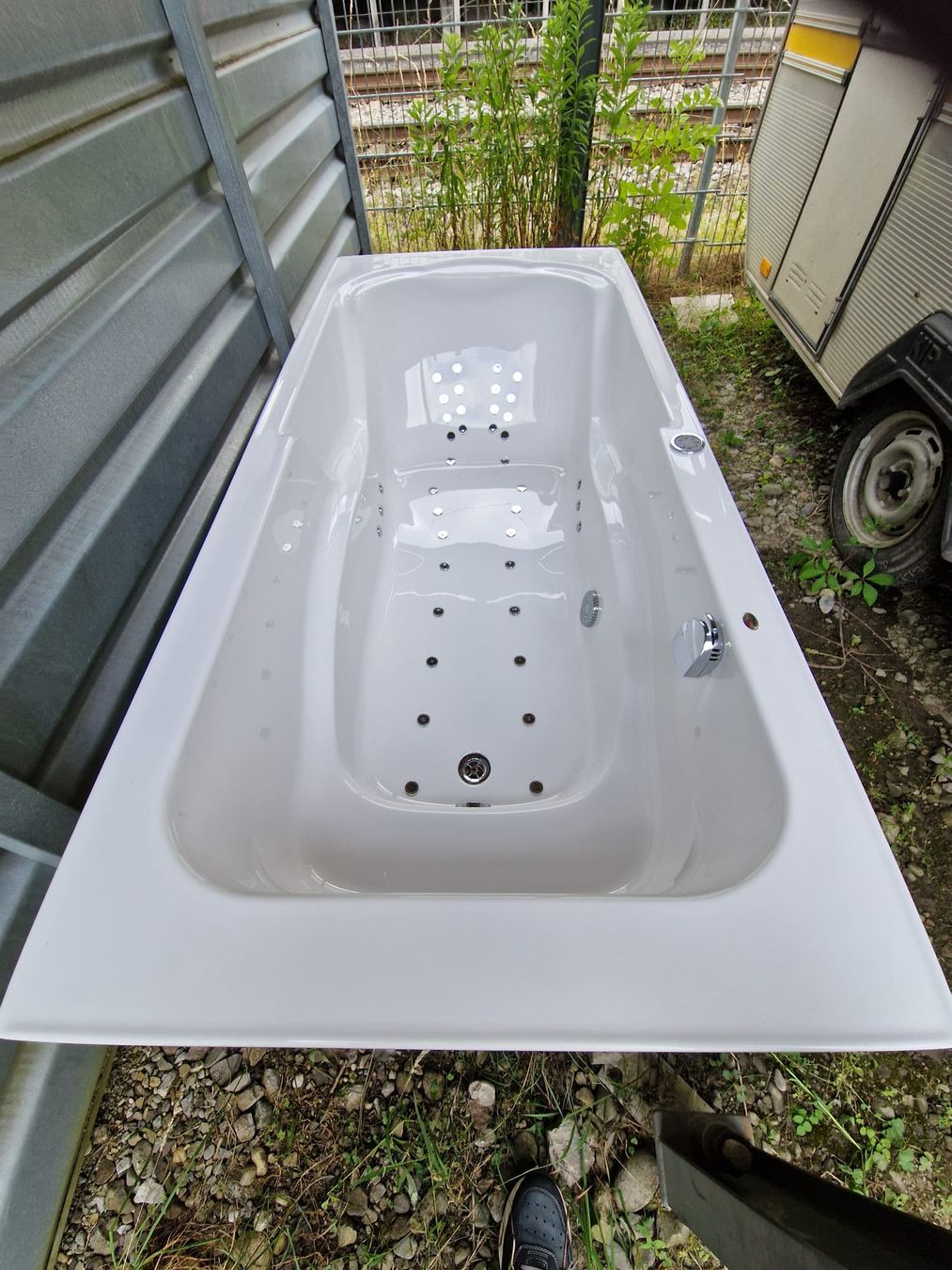 Baignoires: Badewanne mit Düsen – Neuf (Voir description) à Lyss par schweden14