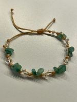 Armband mit Jadesteinen neu