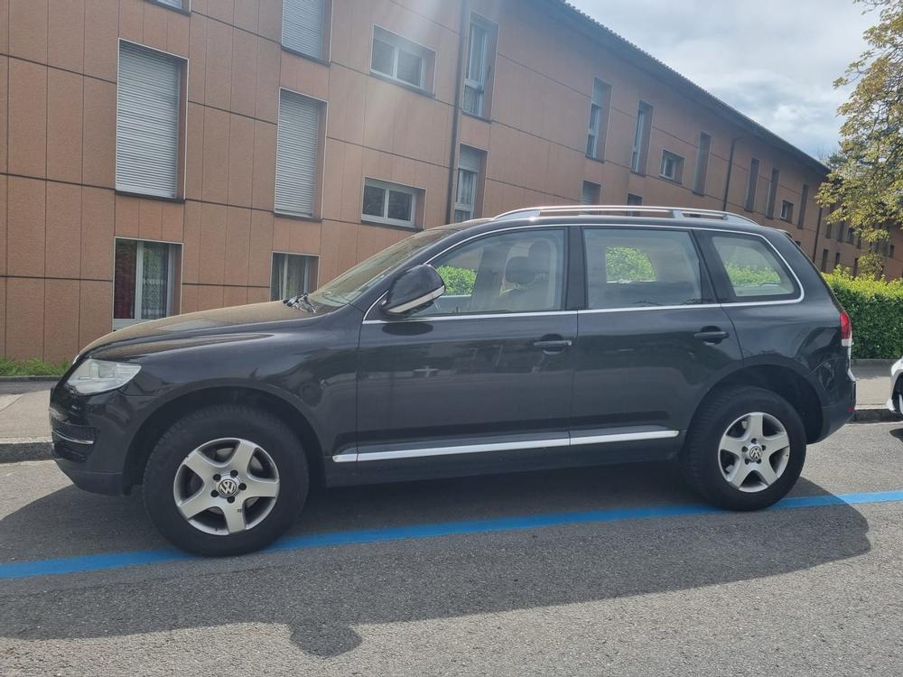 VW Touareg 3.0 TDI mit MFK AHK 3500Kg