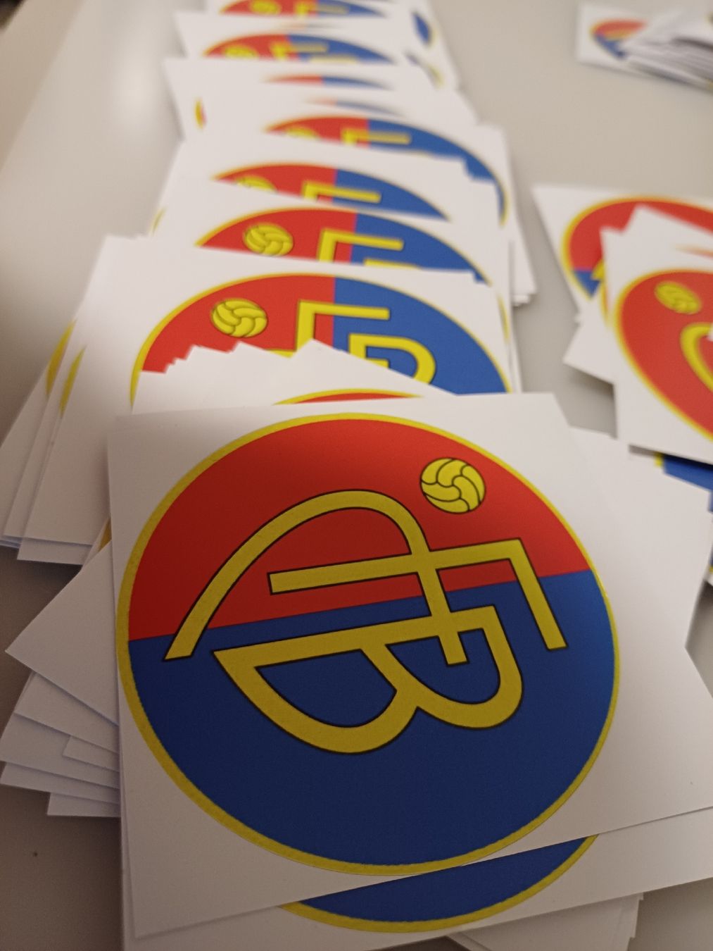 FC Basel Sticker: FC Basel 1893 Sticker | 5 Stk. – Nuovo (secondo la descrizione) da Basel venduto da kru_rv99 1