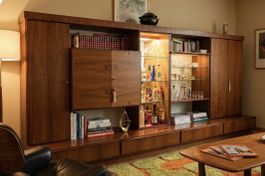 Atemberaubende Mid-Century Teak-Wohnwand – Ein Statement-Pie