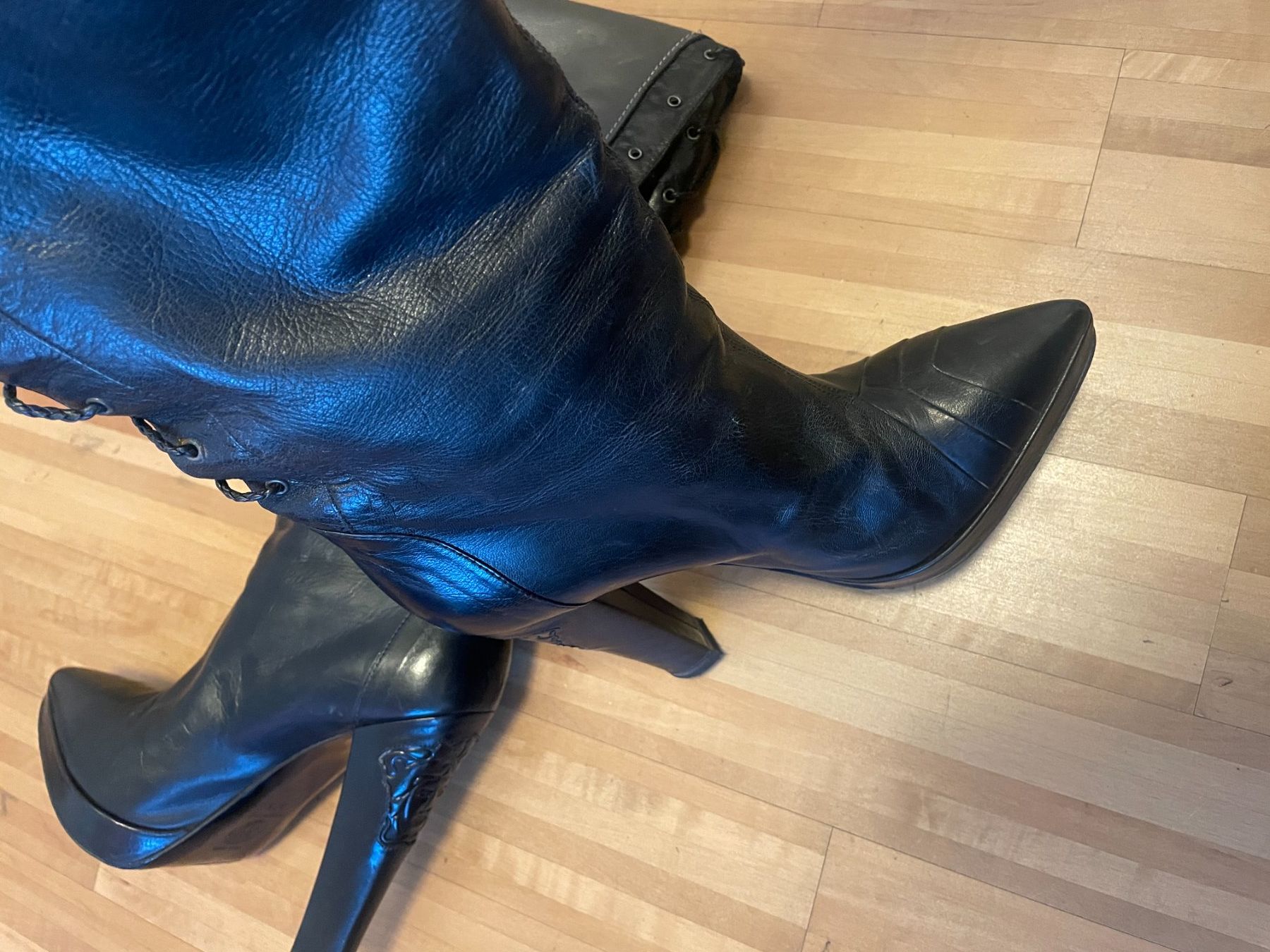 Versace Damenschuhe: Vintage Versace Stiefel Boots – Gebraucht aus Zürich von nao_6f5t 3