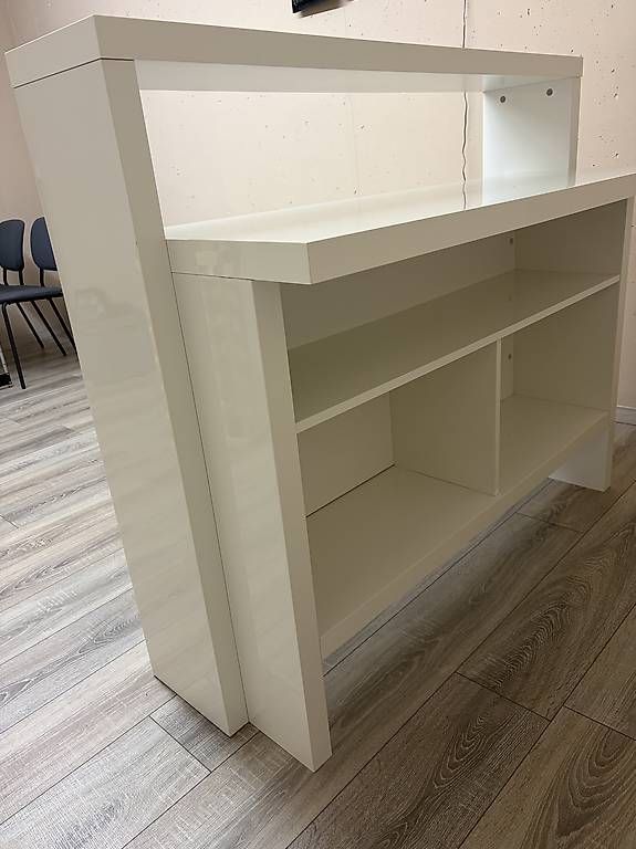 Allestimento di negozi e stand fieristici: Bar mit 2 Hängeregal – Usato da Arbon venduto da pengos3 1
