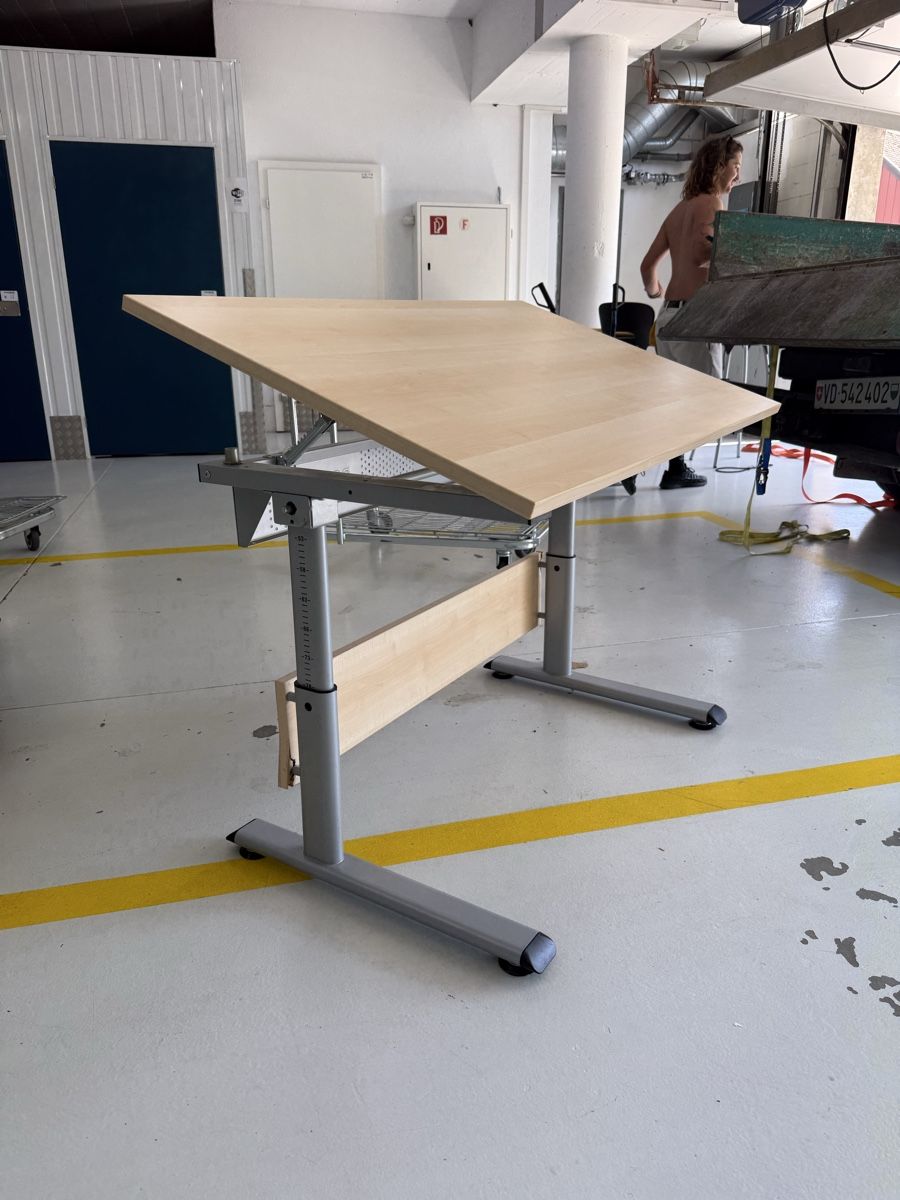 Tische: Table d’architecte  – Gebraucht aus Lausanne von Unehistoiredesapes 2