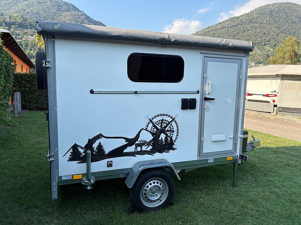 Veicoli da campeggio: BLYSS C75 Kleinwohnanhänger / Tiny Camper – Usato da Alpnachstad venduto da Eich1988