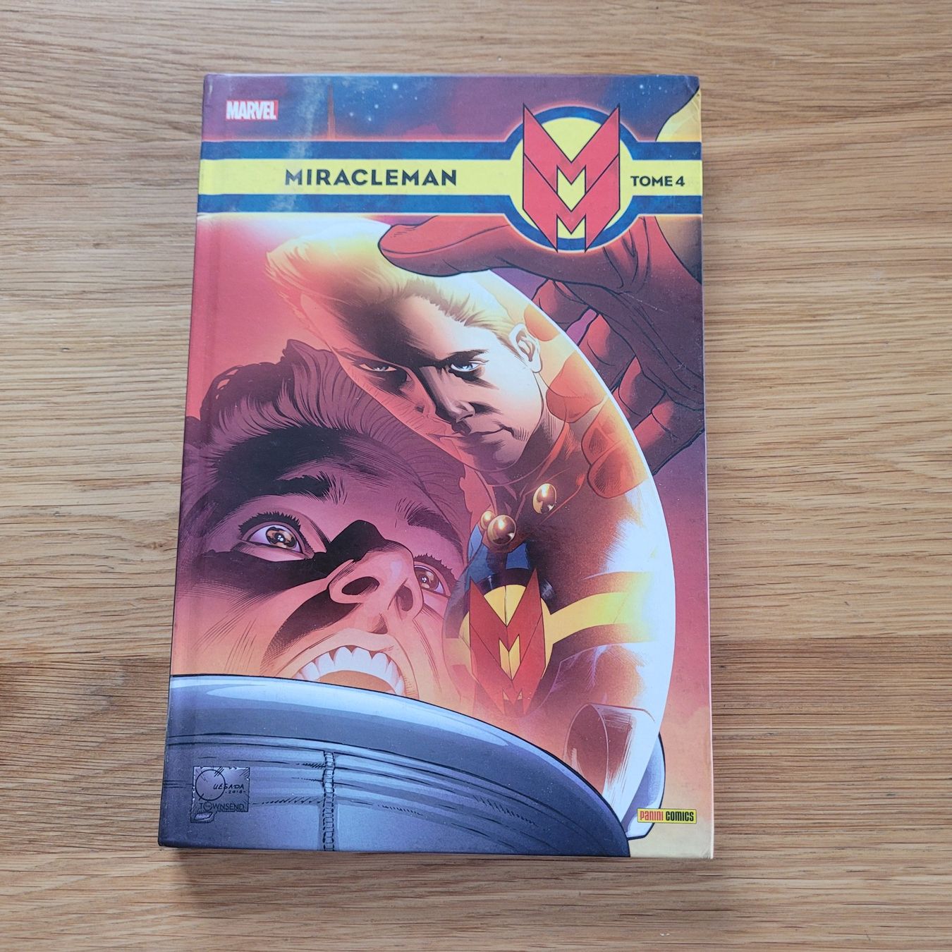 BD: BD EO Miracleman Tome 4 – D'occasion à Biel/Bienne par Destockweb