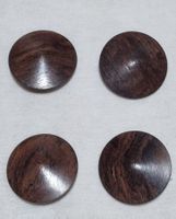 4 grosse Holz-Knöpfe
