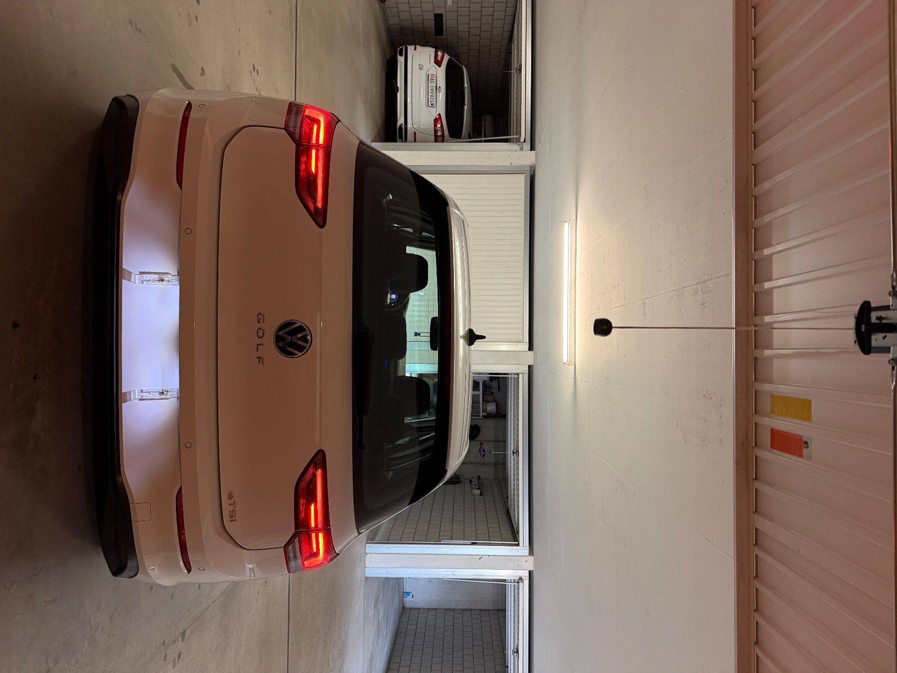 VW Autos: VW Golf 8 1.0 etsi – Gebraucht aus Schönenwerd von pao_l5rq 1