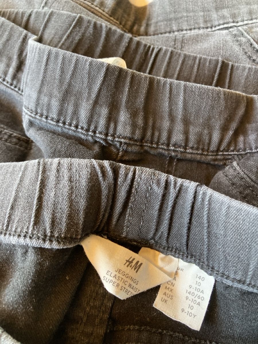 H&M Hosen: Jeans divers, Gr.140 – Gebraucht aus Felsberg von kat_v2cm 2