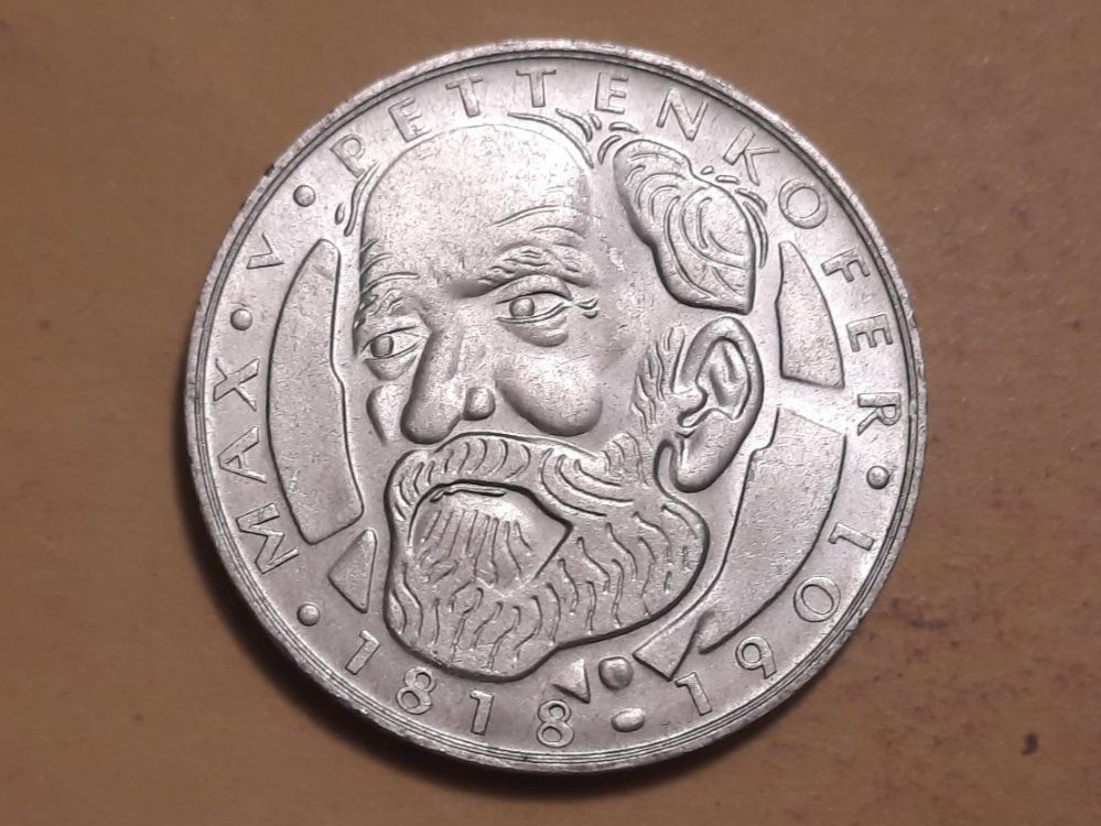 Tutti le monete: Deutschland 5 Mark "Max Pettenkofer" 1968 D Silber – Usato da Buchs SG venduto da numispatica