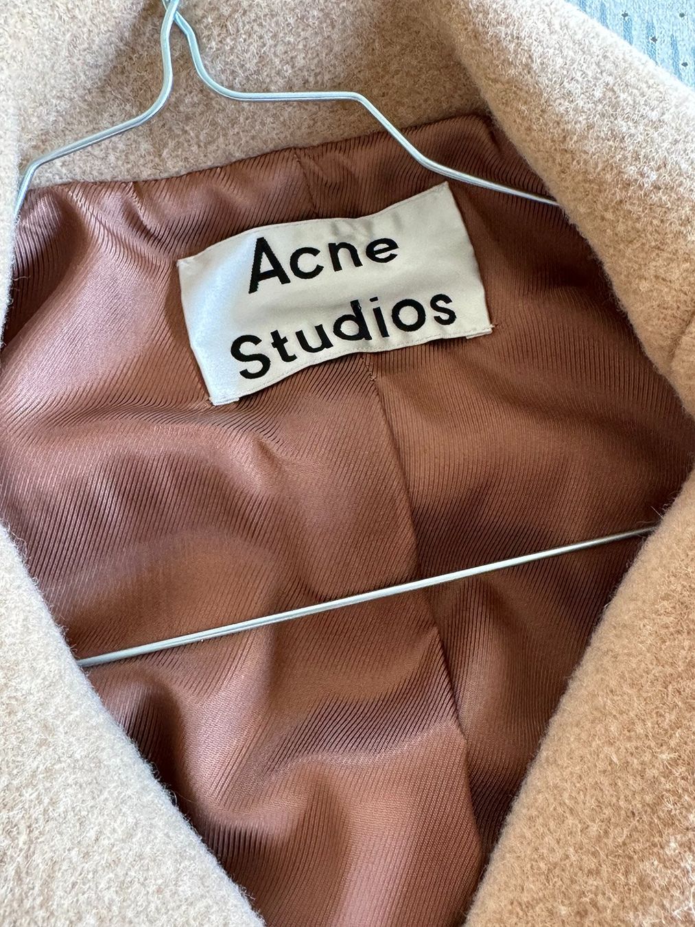 Acne Studios Manteaux: Superbe manteau ACNE STUDIO – D'occasion à Zürich par catherinegisele 2
