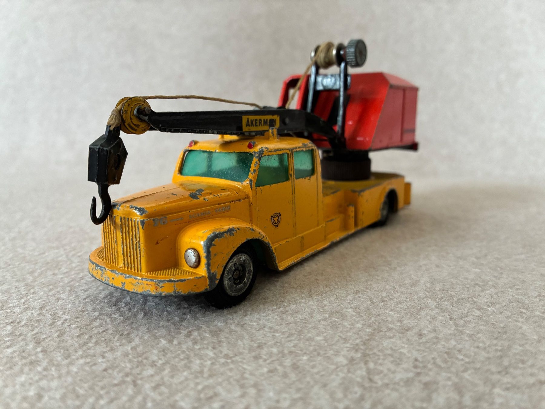 Tekno Modellini d'auto: Tekno Baumaschine – Usato da Gümmenen venduto da Supererland 1