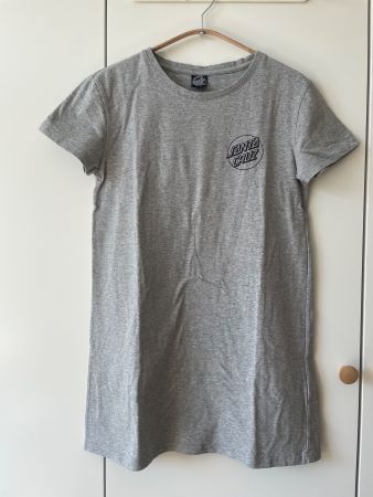 Santa Cruz T-Shirt Kleid / Jerseykleid Grau – Gr. M (10)