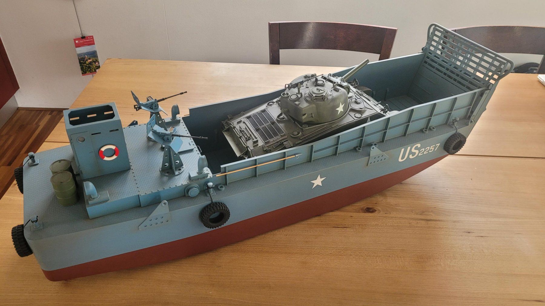 Modellismo RC: 1/16 RC LCM 3 Landungsboot & Sherman Panzer – Usato da Dussnang venduto da Tune0 1