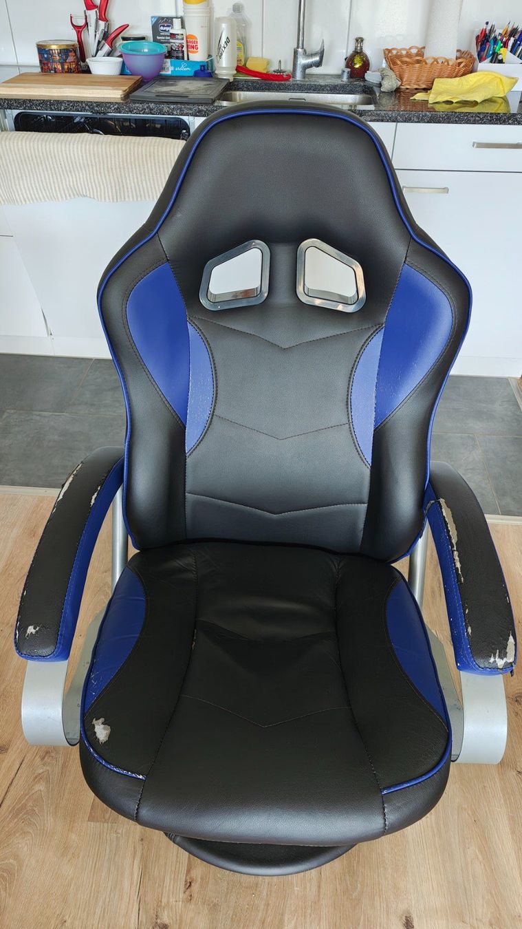 Poltrone: Fernsehsessel Leder mit Fusshocker blau/schwarz – Usato da Anglikon venduto da hyn_bt8x 2