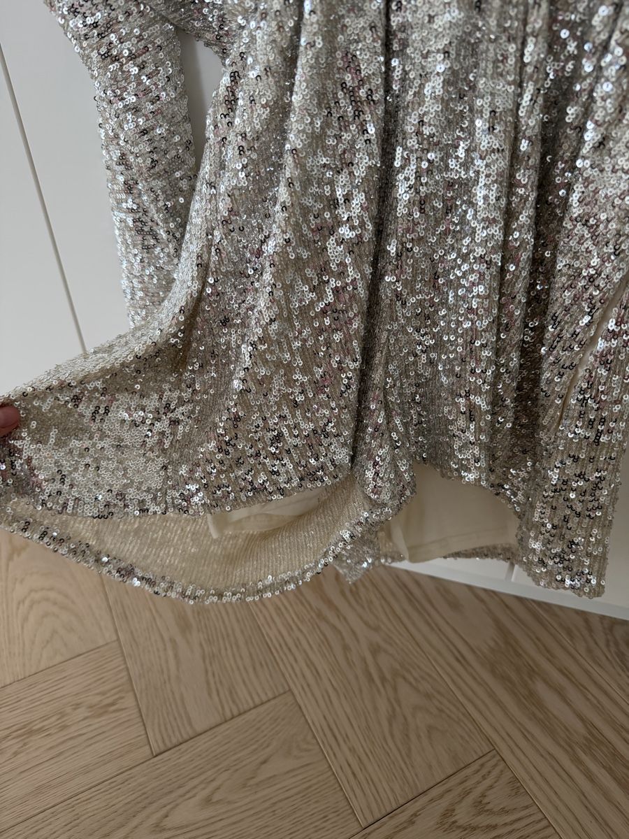 Maje Tute: *maje* Glitzer Jumpsuit – Nuovo (secondo la descrizione) da Horgen venduto da Christina93Jolina 3
