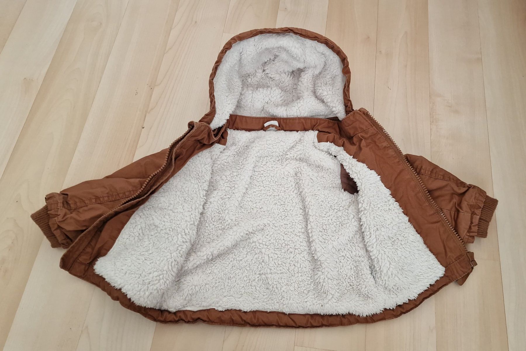 H&M Vestes & Manteaux: Warme Winterjacke gr 74 – D'occasion à Winterthur par Mmondeo 1