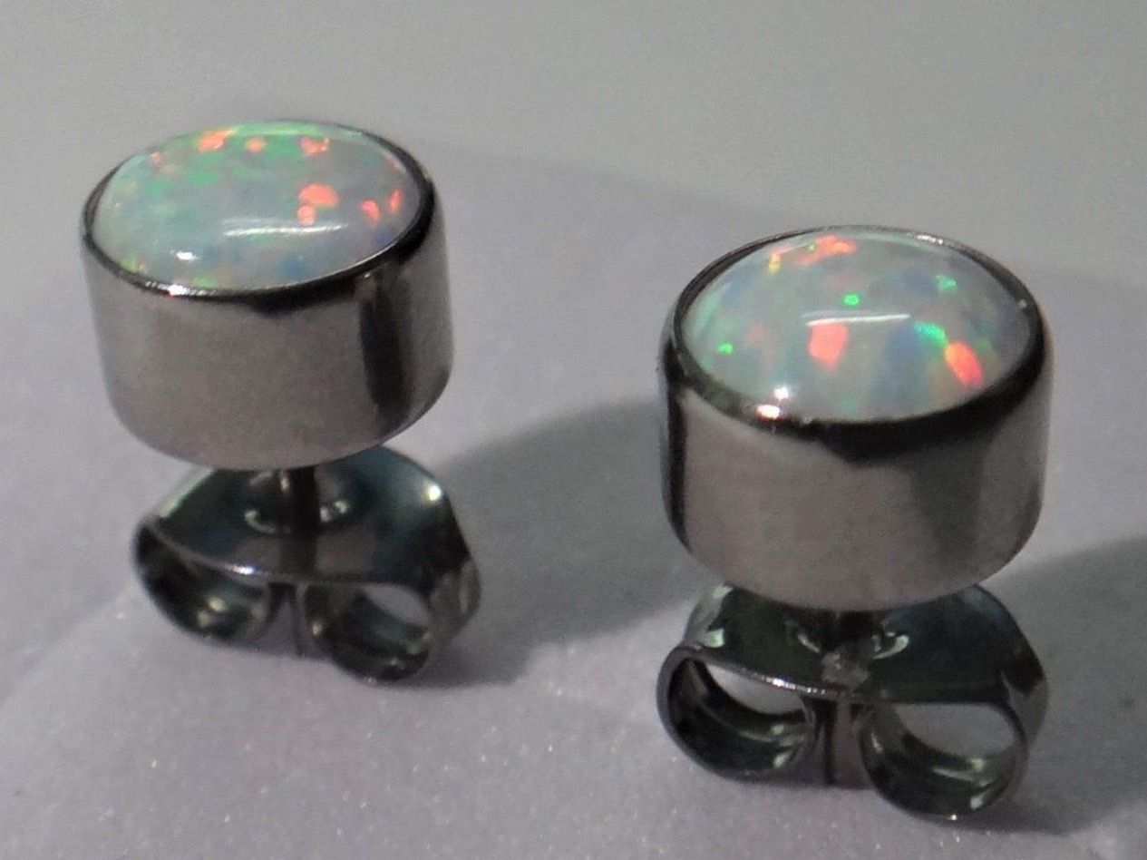 Orecchini pendenti & Orecchini a lobo: Ohrsteker aus Titanium mit Opalen – Nuovo e nell'imballaggio originale da Matten b. Interlaken venduto da kero71 8