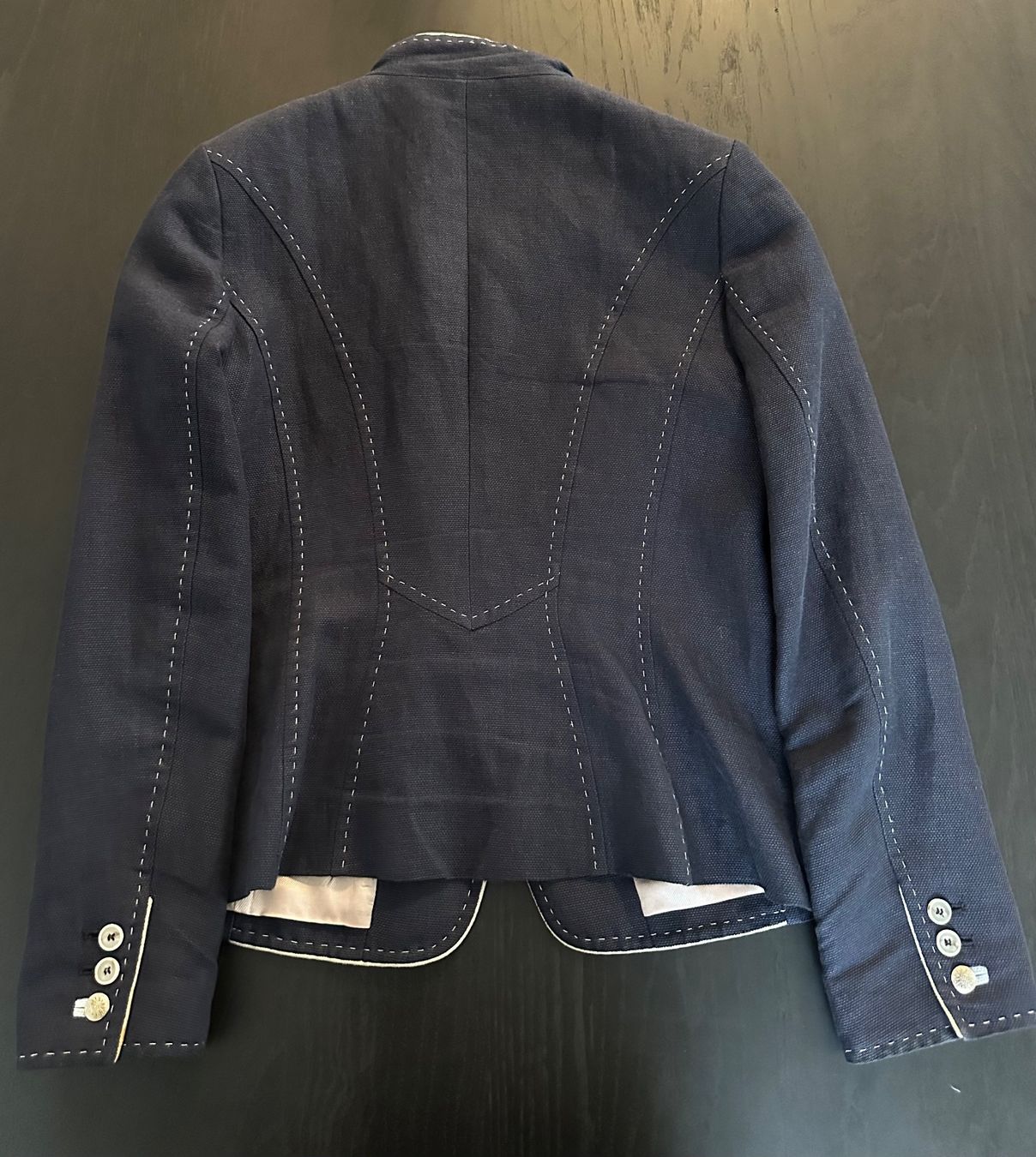 Anzüge: Navy blauer Blazer mit Kontrastnähten – Neu (gemäss Beschreibung) aus Kirchdorf AG von lau_c6lg 2