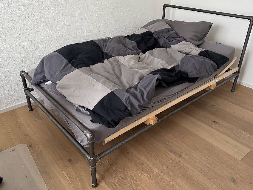 Letti: Bett Industrial Style – Usato da Sirnach venduto da ranngo7