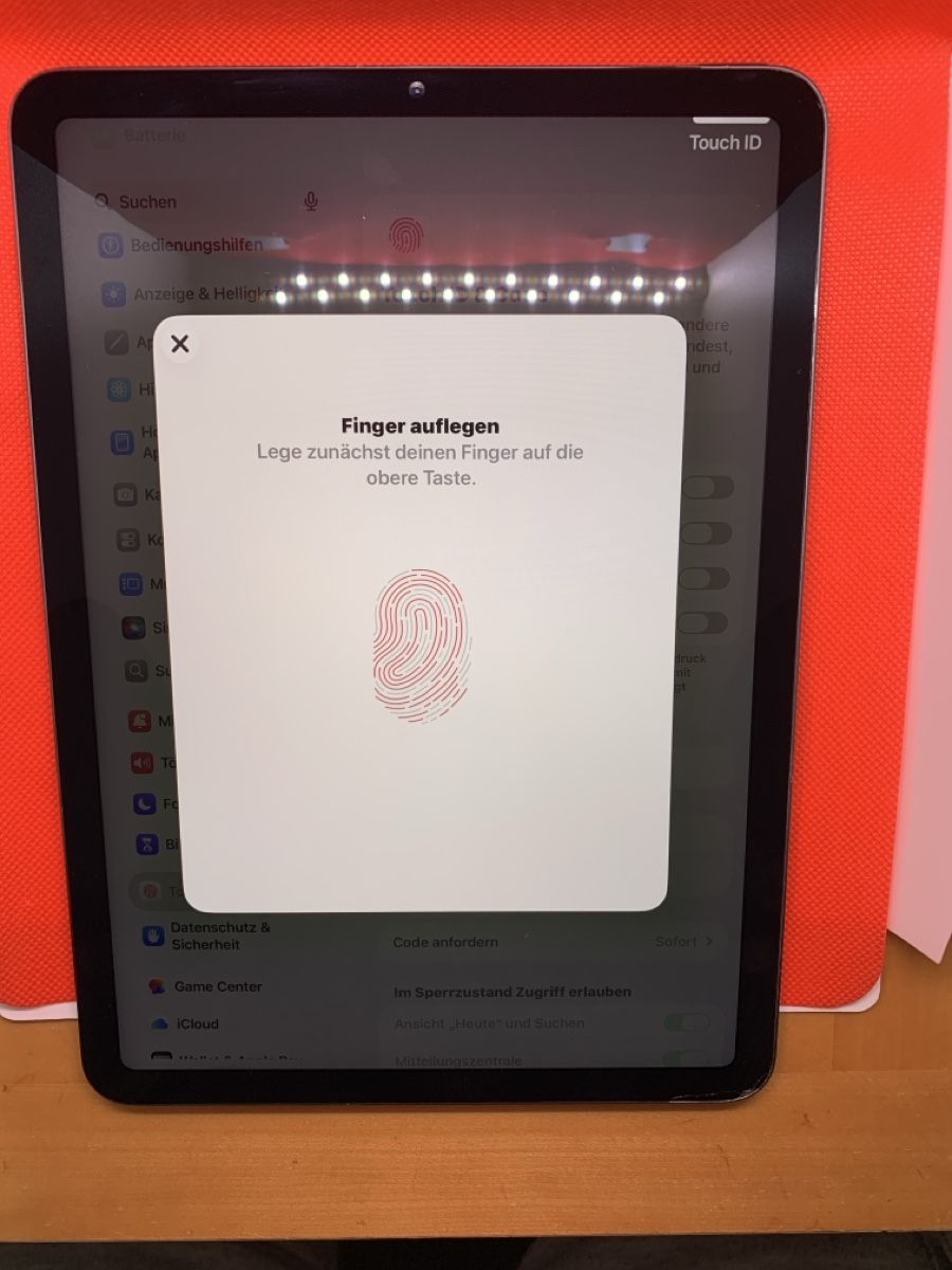 Apple Tablet PC: IPad Air 4 Space Gray 64 GB – Usato da Bremgarten AG venduto da TechfiX 3