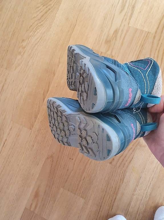 Scarpe per ragazzi: Lowa Madox Schuhe warm Gr.29 – Usato da Emmenbrücke venduto da Nil86 2