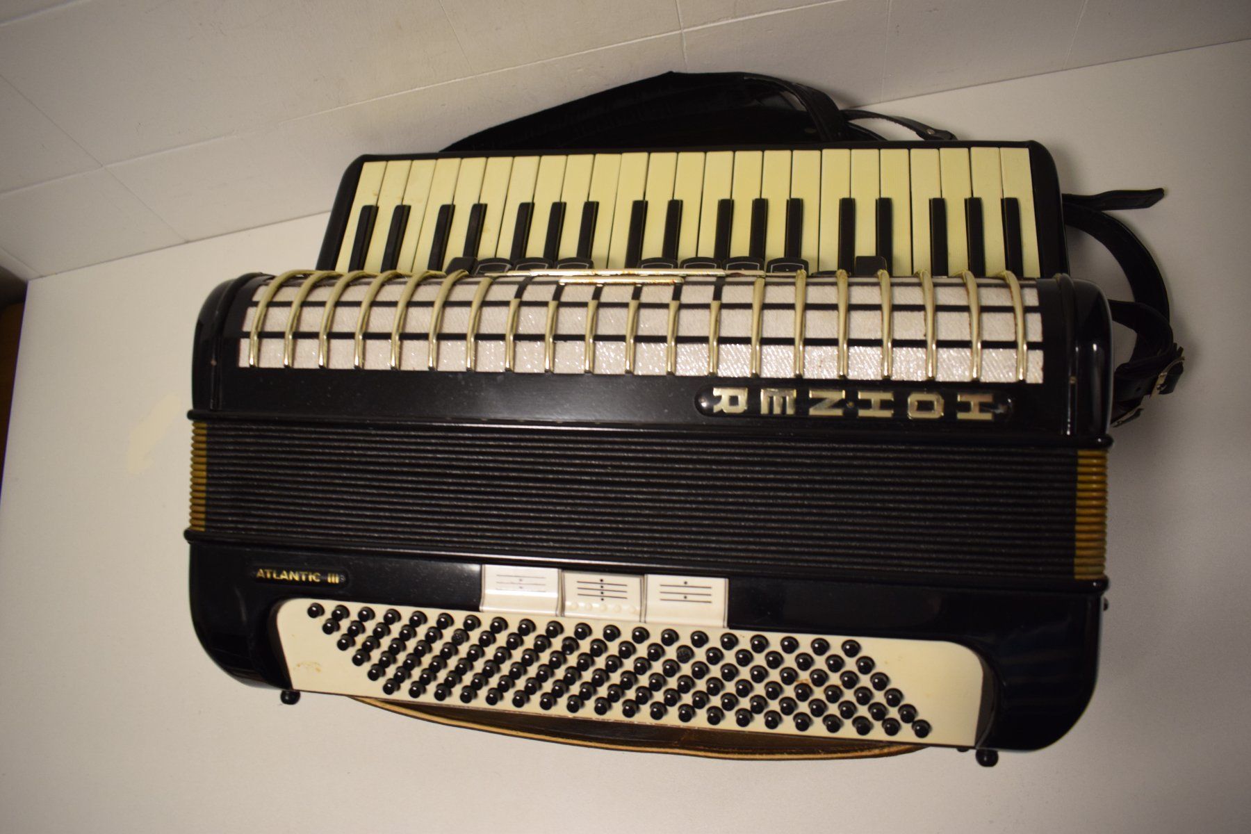 Hohner Strumenti musicali: Akkordeon Hohner Atlantic III – Usato da Zürich venduto da baumusik 9