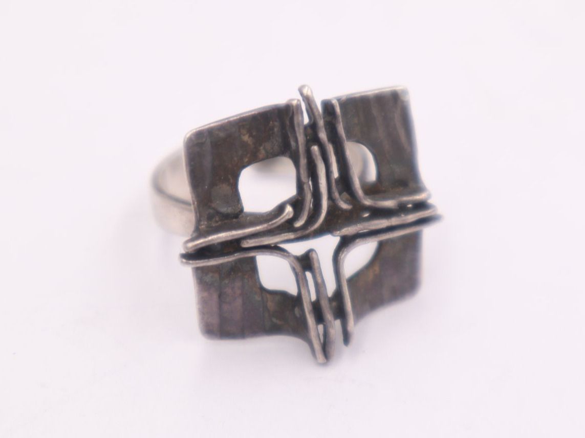 Anelli: Silber Designer Ring, imposant, Gr. 54 verstellbar, 925 – Usato da Baden venduto da TellsKuchenhaus 1