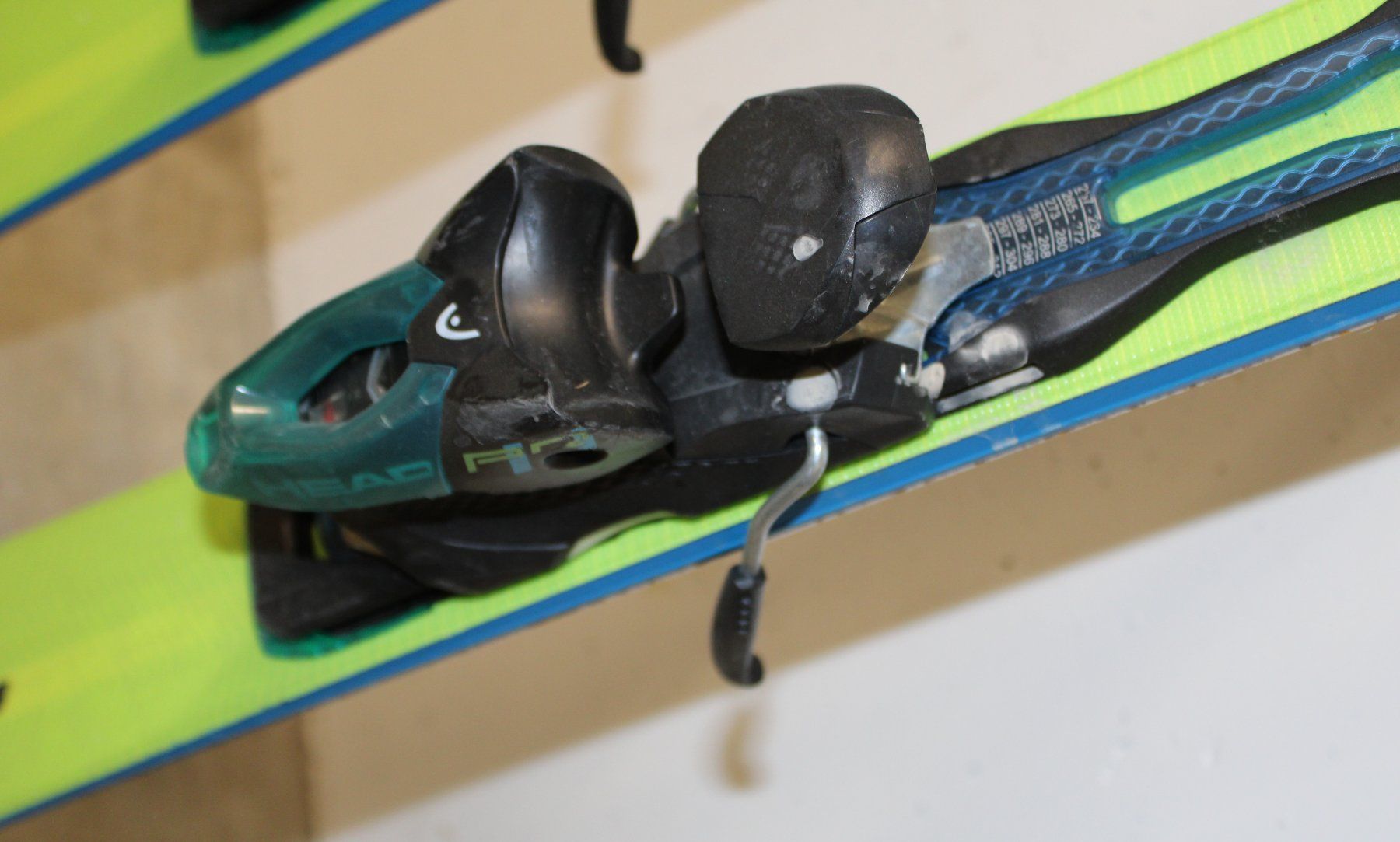 Head Sci: Ski von *HEAD* – Usato da Schaan venduto da antikes_und_kurioses 4