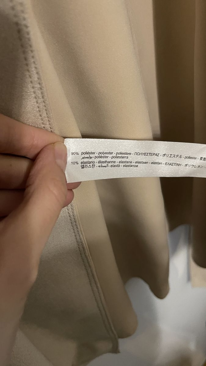 Zara Gilet & Giacche senza maniche: Weste Suede von Zara – Nuovo (secondo la descrizione) da Lausen venduto da sim_hgp6 3