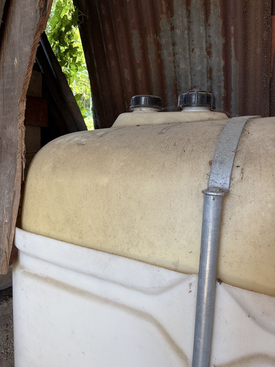 Sonstiges Fahrzeugzubehör: Dieseltank 2000liter – Gebraucht aus Uster von roli2424 1
