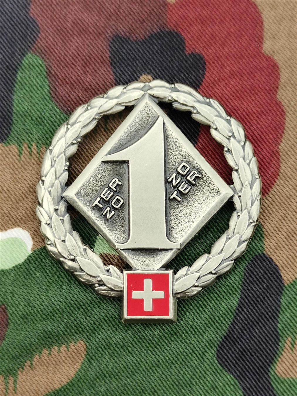 Placchette & Badge: Béretemblem Territorialzone 1 Variante 1 – Usato da Bauma venduto da SwissMilitaria