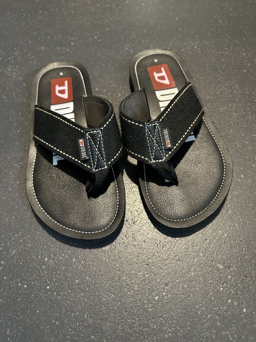 Diesel Scarpe da uomo: Diesel Flip Flops Gr. 39 – Usato da Bolligen venduto da Pixxie01 1