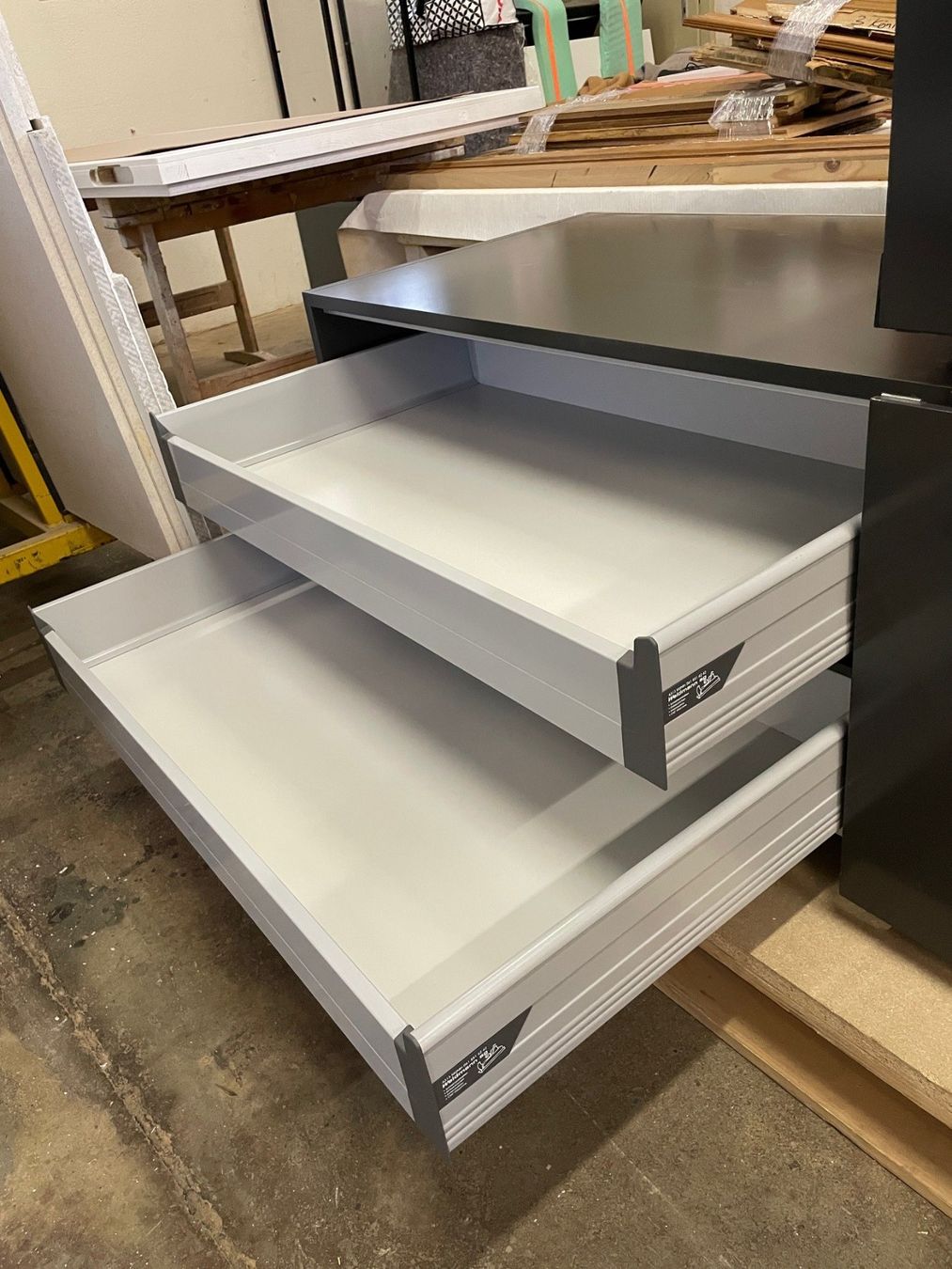 Mobili TV: TV-Sideboard – Usato da Zuzgen venduto da Anothai 8
