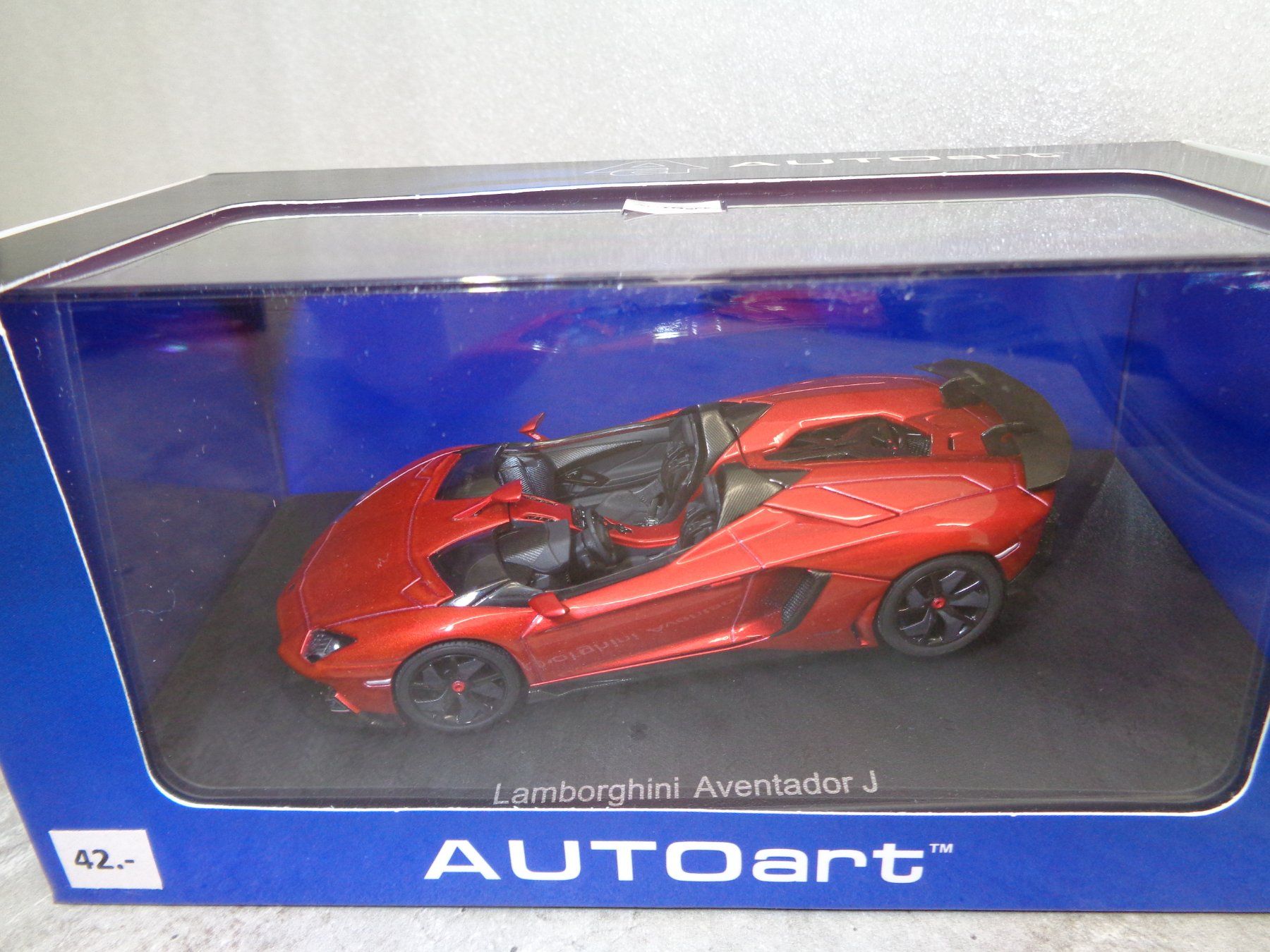 Lamborghini Modellautos: Autoart 1:43 Lamborghini Aventador J – Neu und originalverpackt aus Reconvilier von rallycar