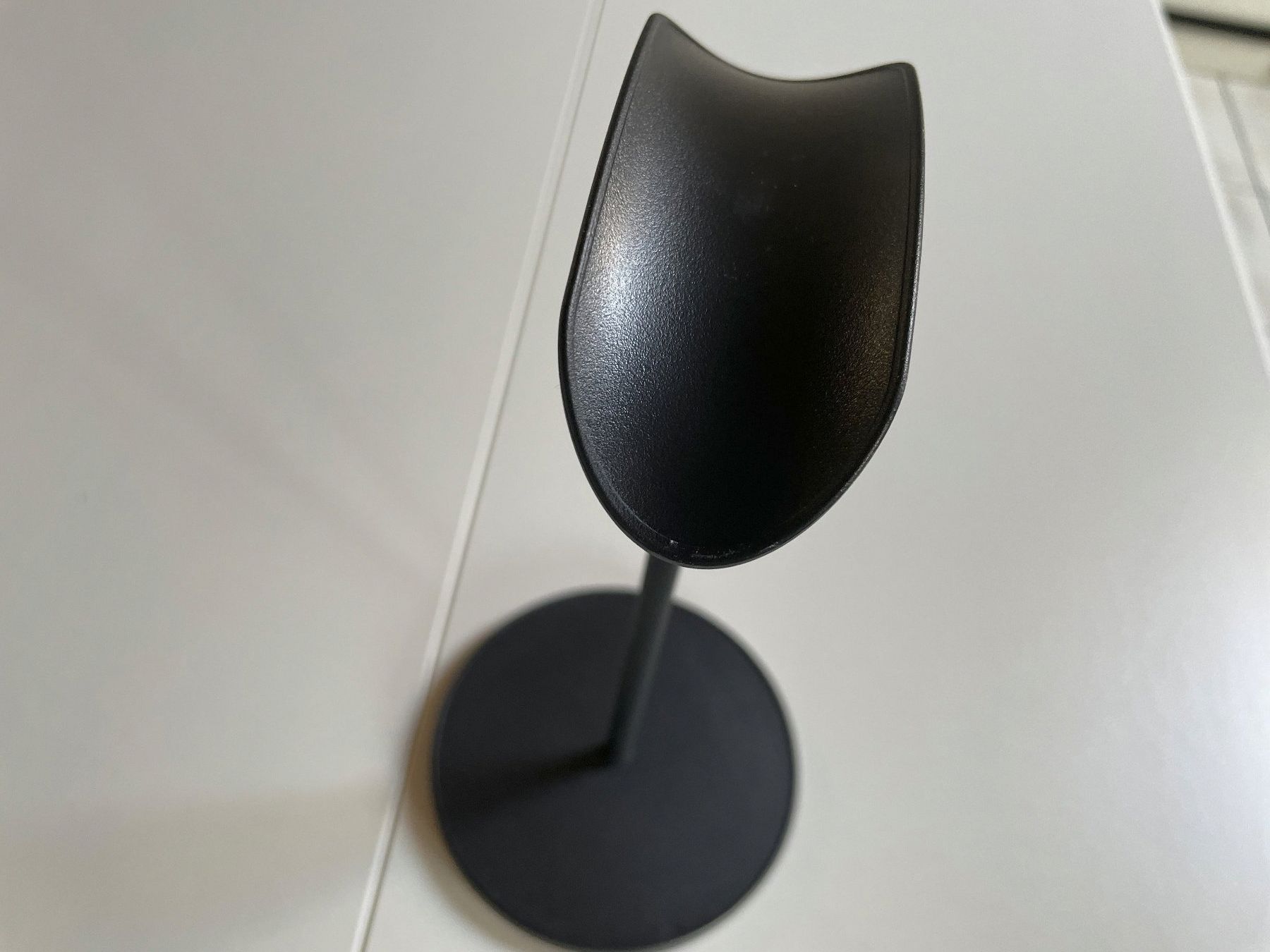 Altro in Decorazioni & Accessori: Edler Kopfhörerständer / Headset Halterung - Schwarz! – Nuovo (secondo la descrizione) da Affeltrangen venduto da Mowgli_123 2