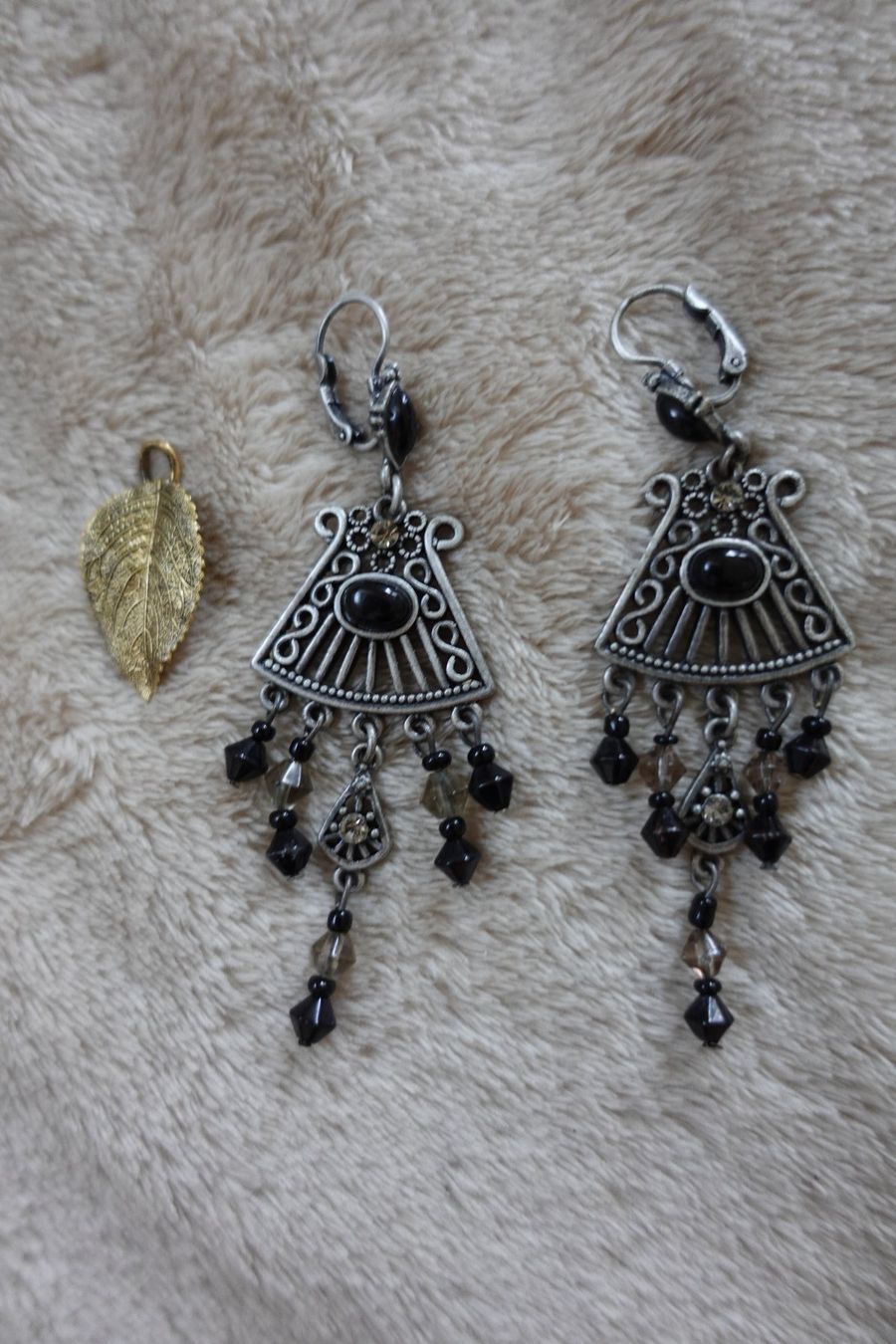 Altri gioielli: 1 schönes 36 teiliges Modeschmuck Set – Usato da rorschach venduto da Babsi64 8