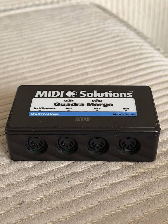 Strumenti musicali: Midi Solutions Quadra Merge – Usato da Epalinges venduto da Benoit2211