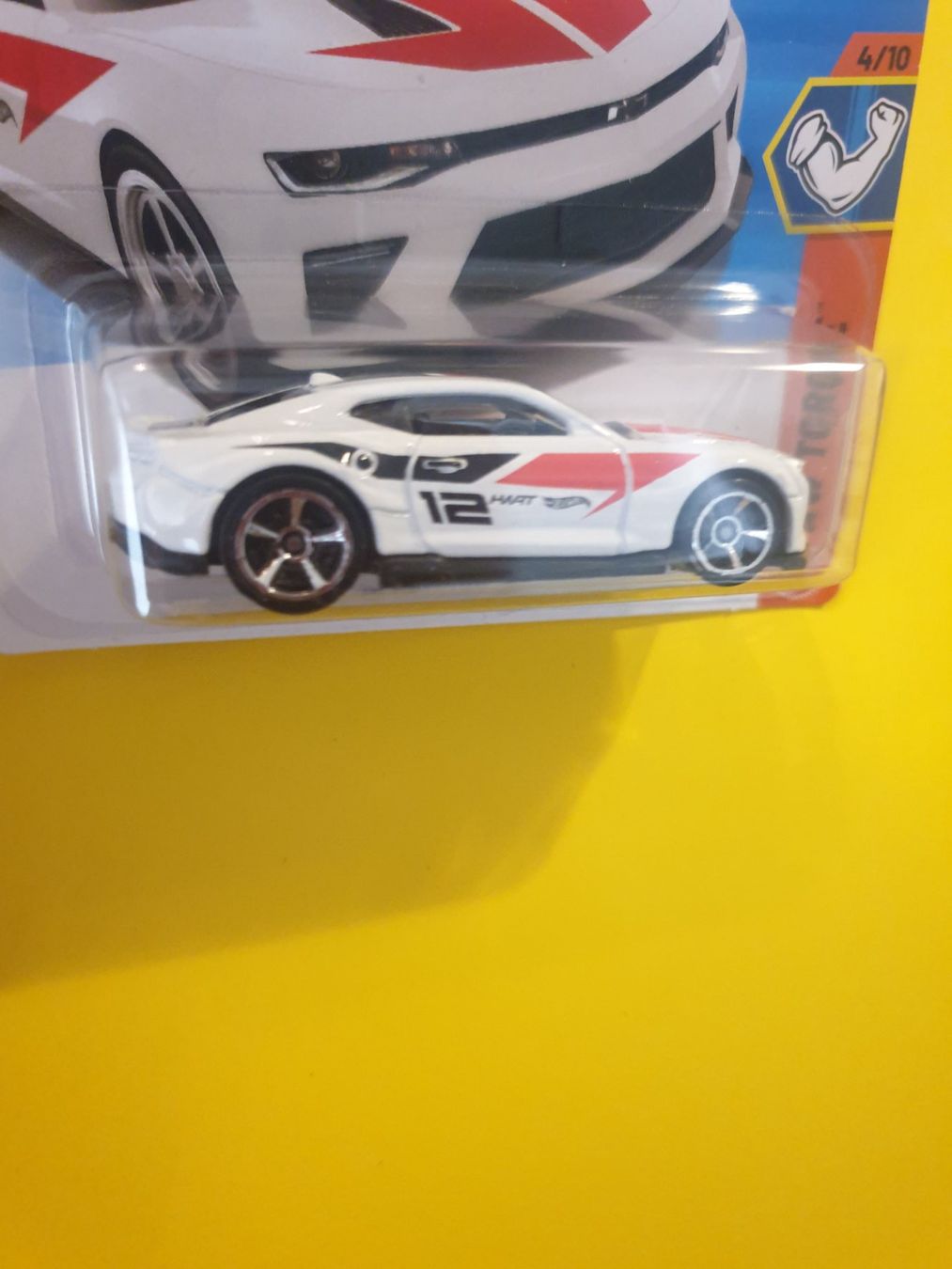 Hot Wheels Modellautos: Hot Wheels '18 CAMARO SS – Neu und originalverpackt aus Oftringen von Rotor 4