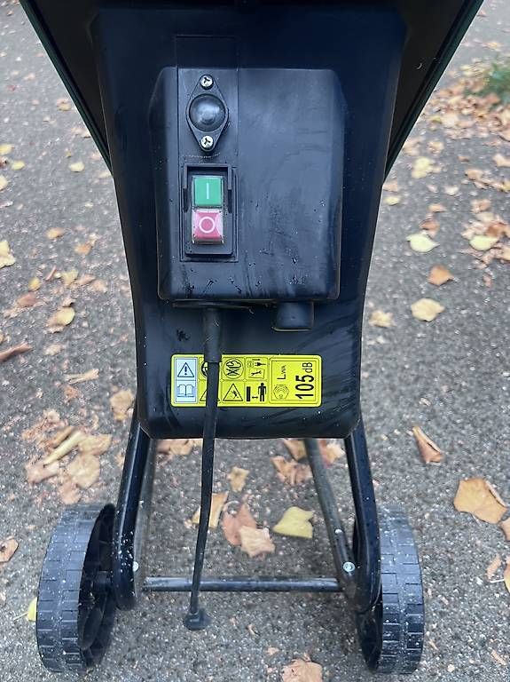 Häcksler: Häcksler  – Gebraucht aus Zürich von jum33 1