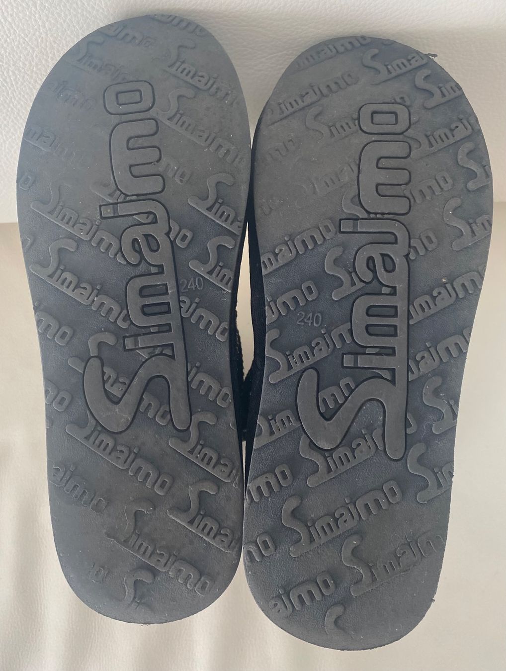 Ugg Scarpe da donna: EYECATCHER - edle UGG Styl Stiefeletten mit Décor, nero, 38 – Usato da Winkel venduto da ferrari2022 8