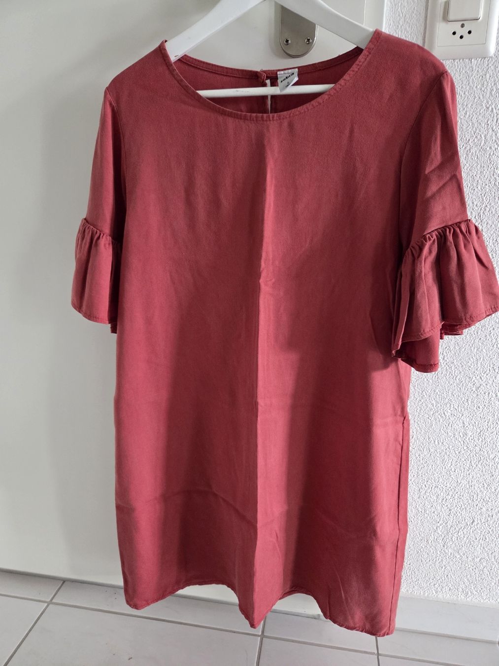 Zara Vestiti: Kleid gr. S Zara / Lyocell 100% – Usato da Bronschhofen venduto da Katrusja 1